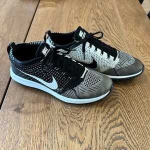Nike Flyknit Racer G Golf Shoes